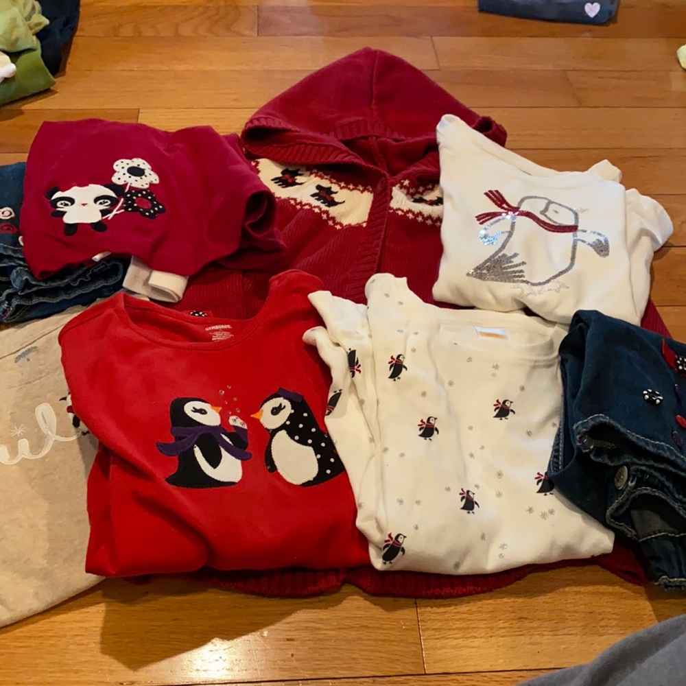 Gymboree lot 2 jeans 5 tops 1 sweater size 8
